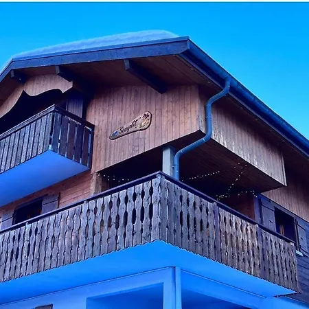 Letach - 'great Bike Park Access' Relax Around The Fire Pit, Mountain Retreat Chalet